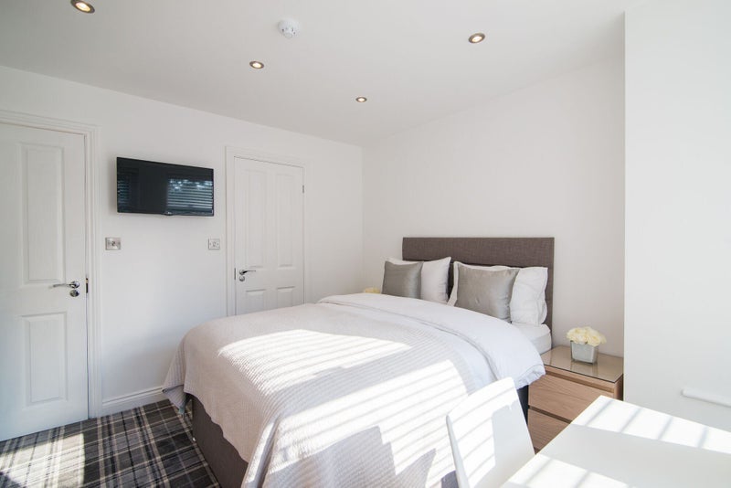 Room Bury New Road in Manchester