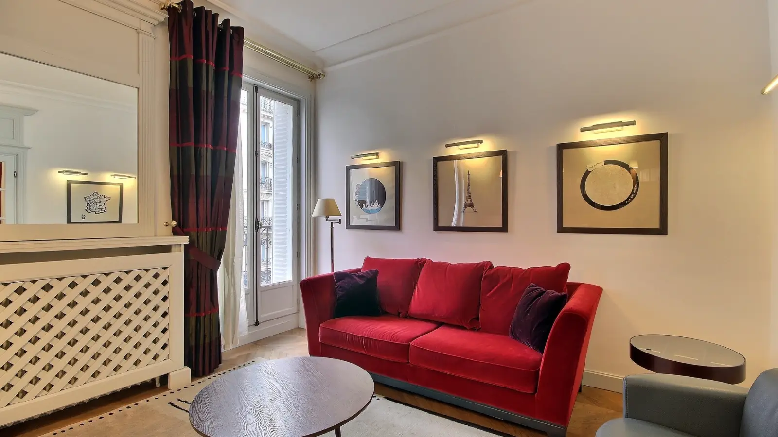 Appartement Rue des Écoles à Paris