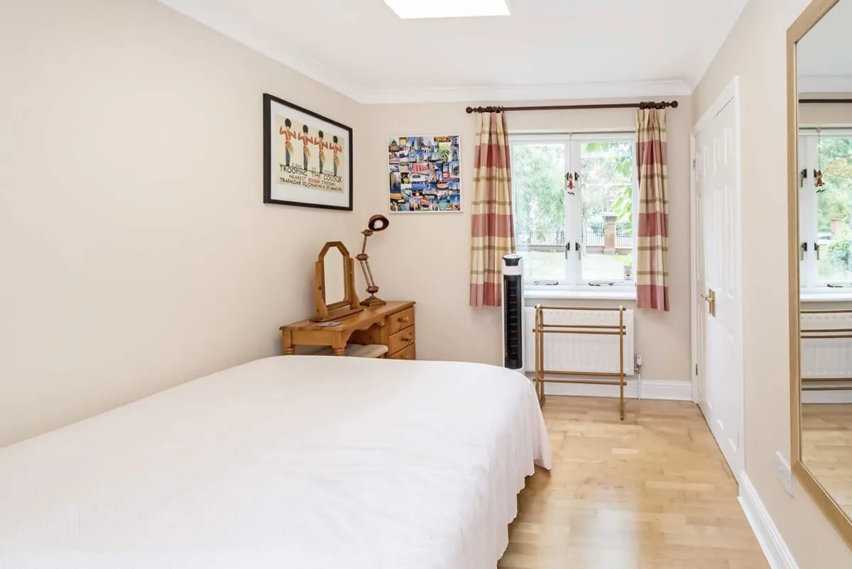 Flat Trematon Place in Greater London