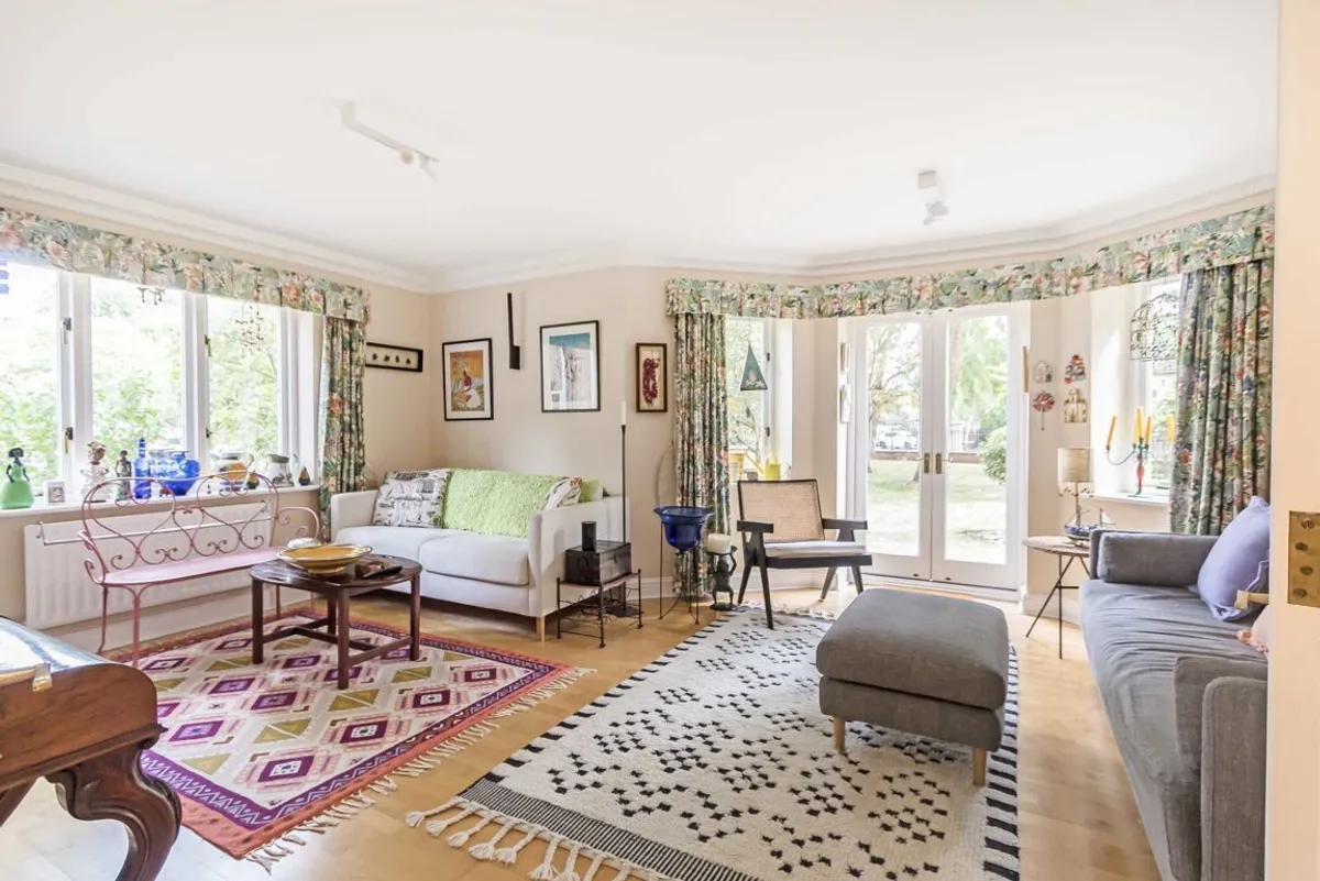 Flat Trematon Place in Greater London