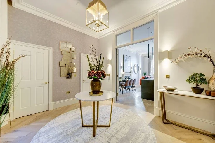 Flat Inverness Terrace in City of Westminster