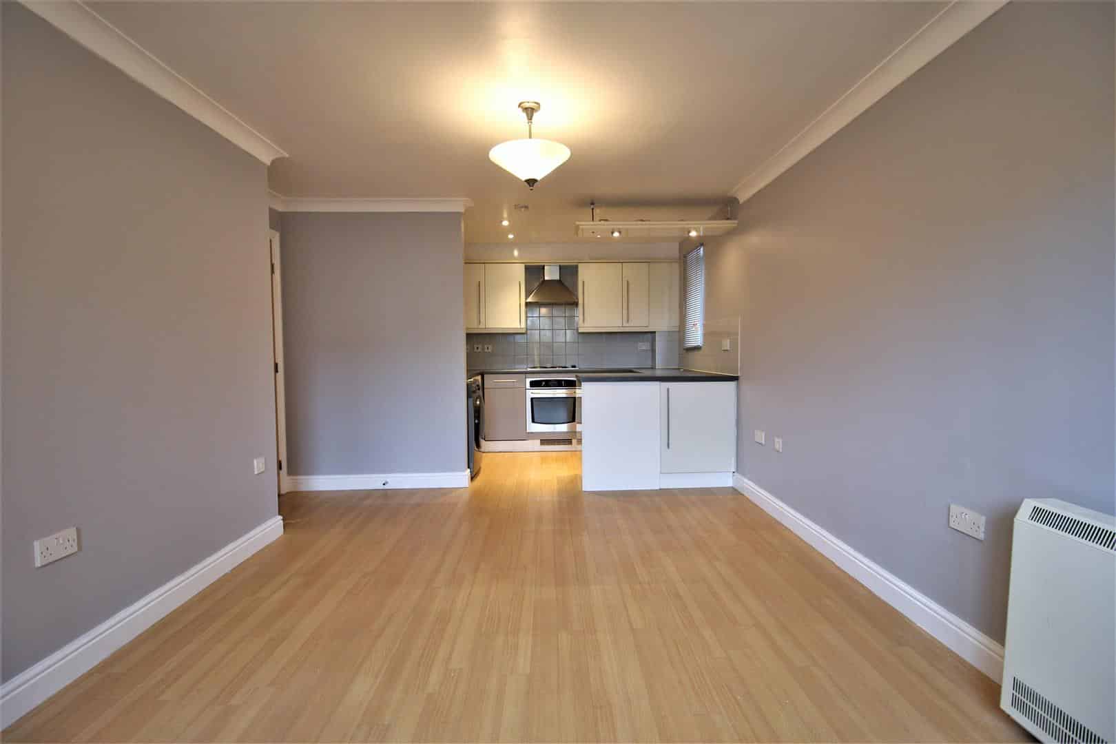 Flat Cotton End in Northampton