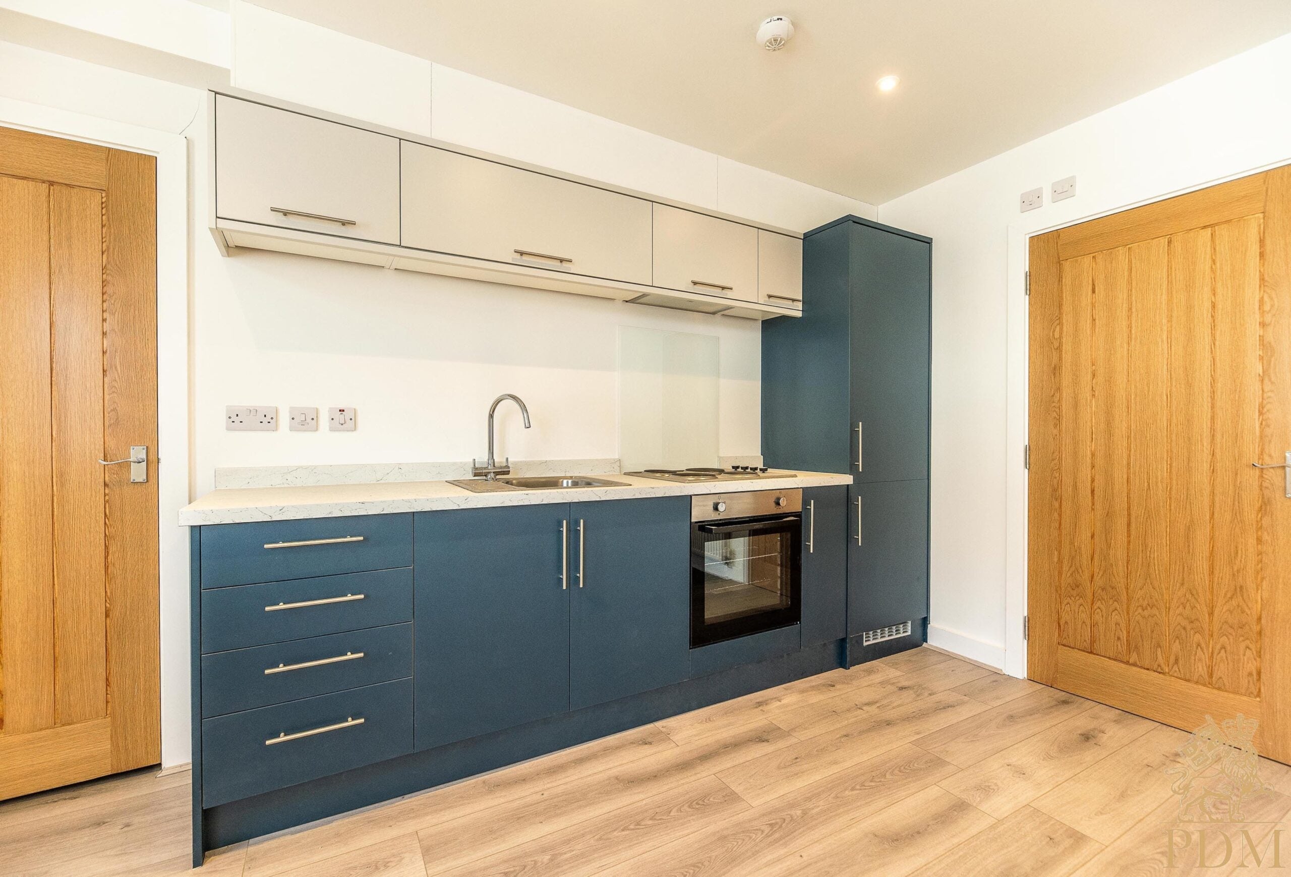 Flat Woodborough Road in Nottingham