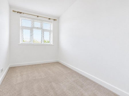 House Farm Way in Greater London