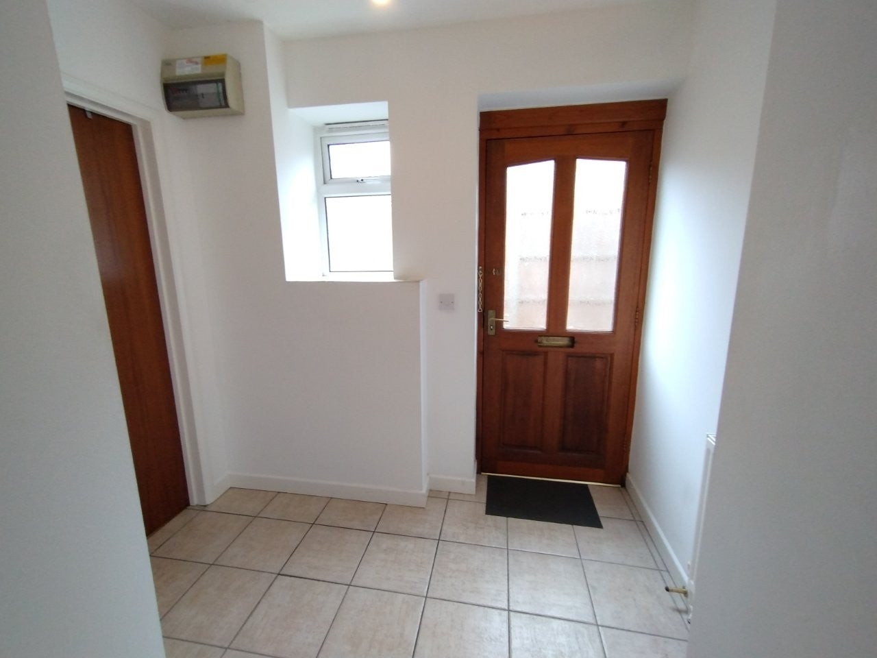 Flat Spalding Road in South Holland