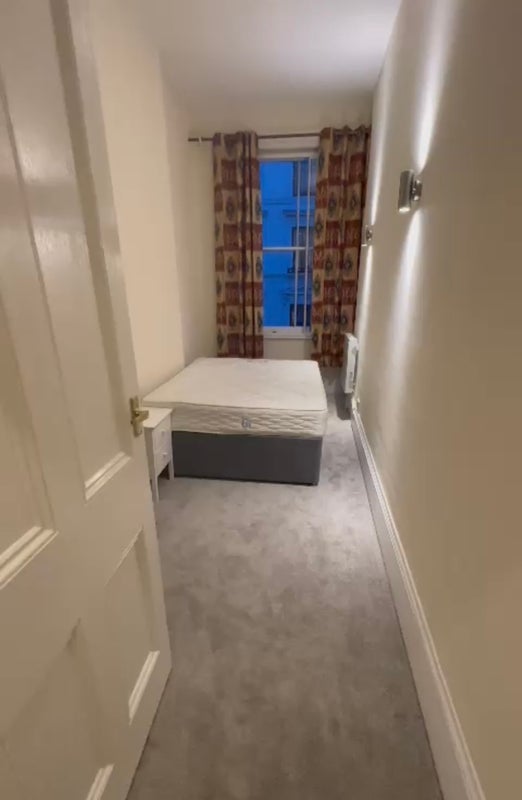 Room Devonshire Terrace in City of Westminster