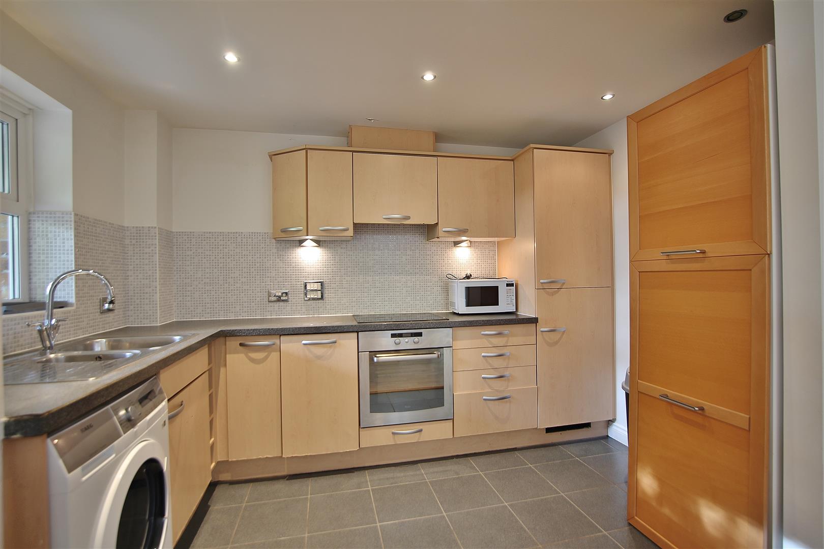 Flat Primrose Place in Greater London