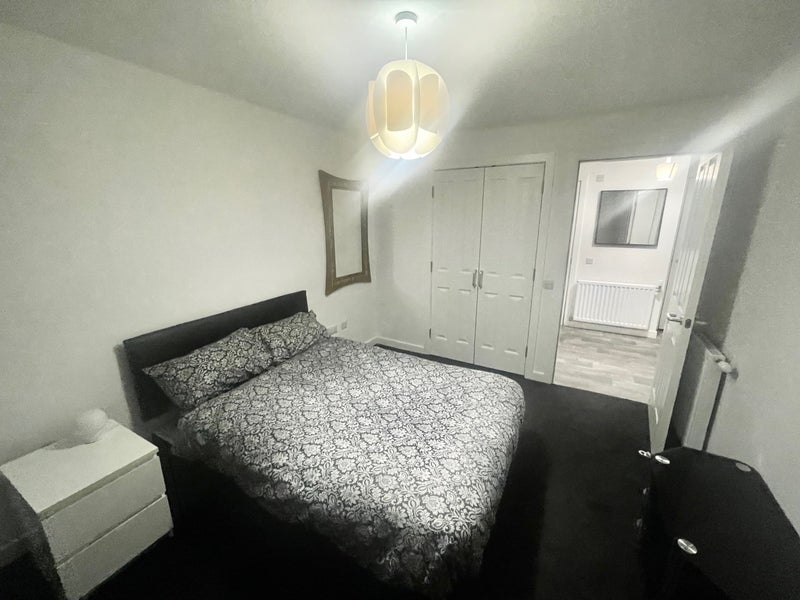 Room Leighton Street in Glasgow
