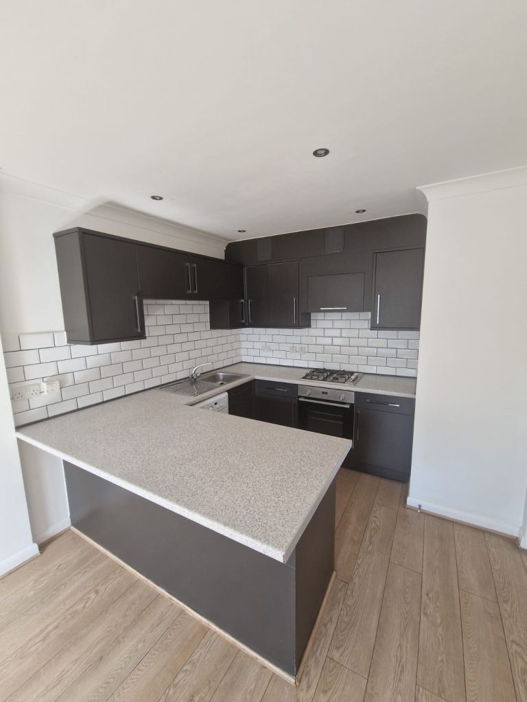 Flat Cambridge Road in Southend-on-Sea