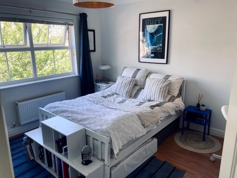 Room Upper Richmond Road in Greater London
