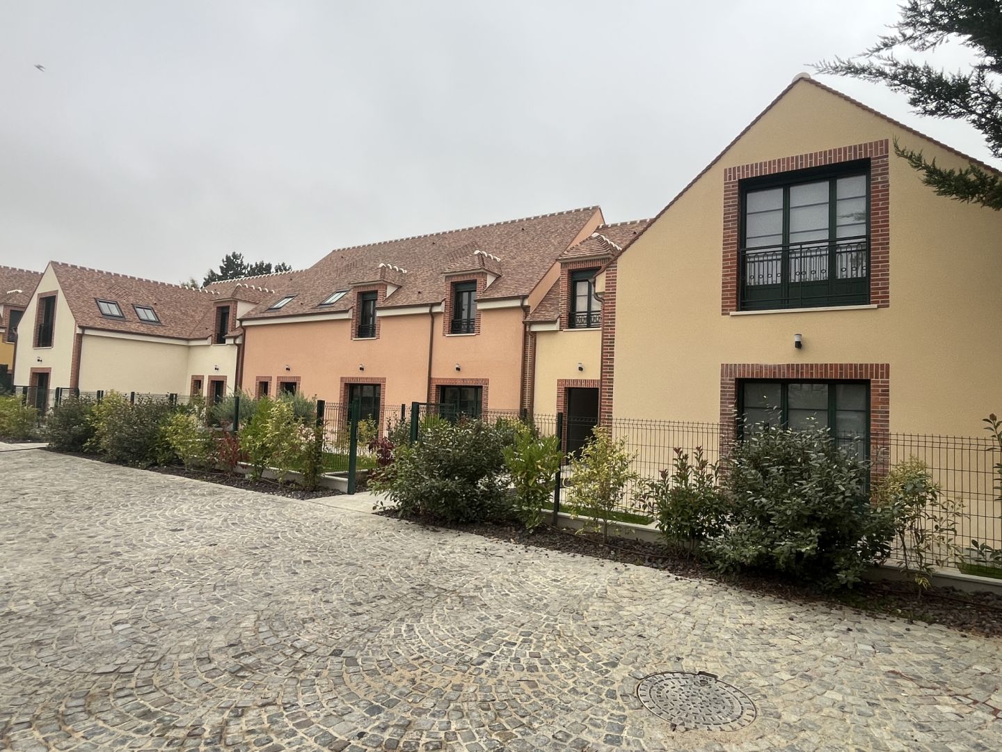 House Rue des Francs-Bourgeois in Bû