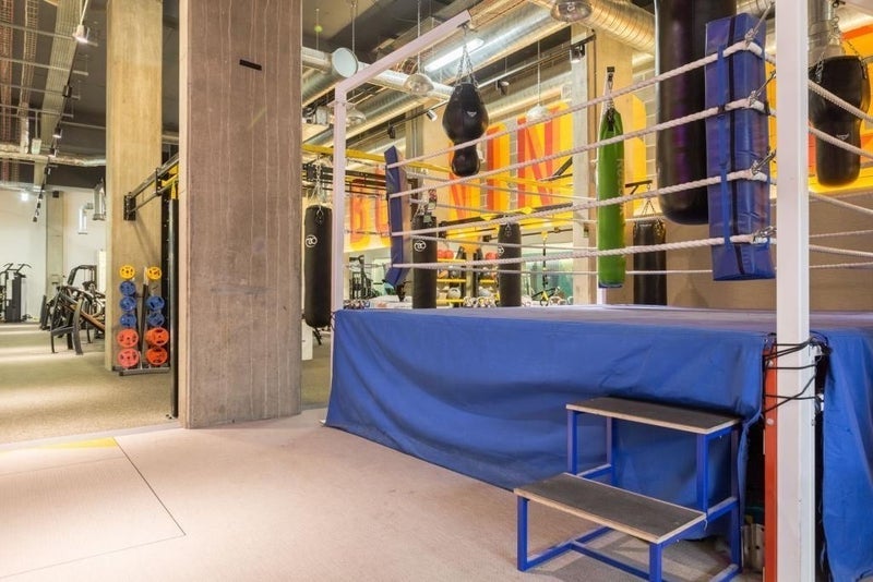 Room Crossharbour Plaza in Greater London