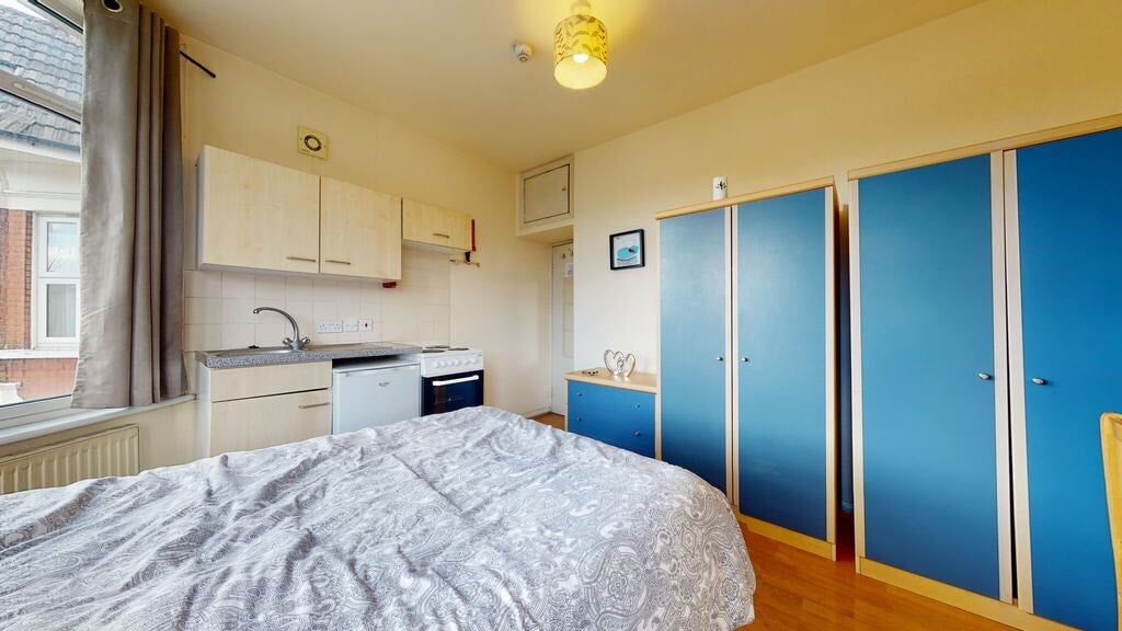 Room Anson Road in Greater London
