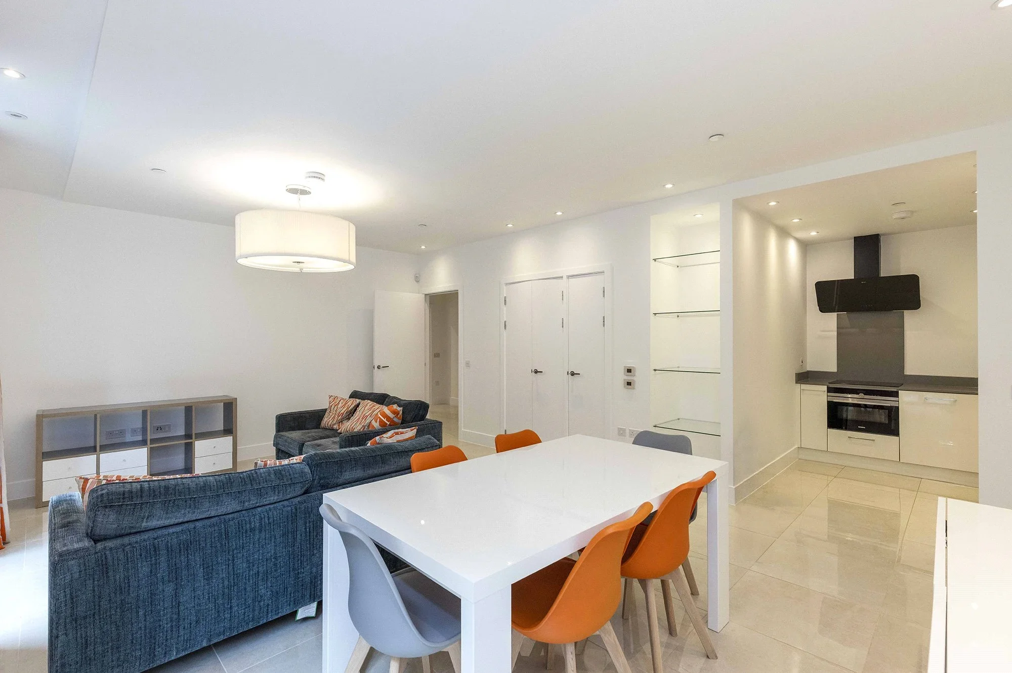 Flat St Vincent Place in City of Edinburgh