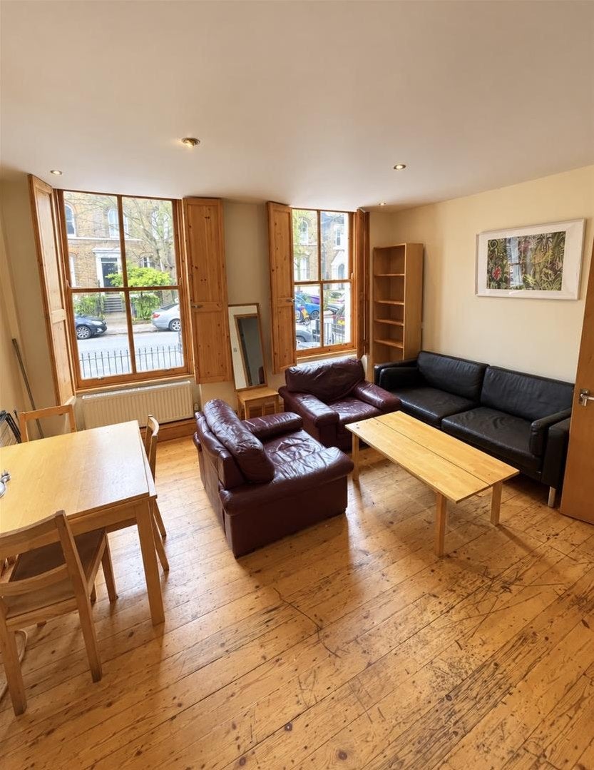 Flat Campbell Road in Greater London