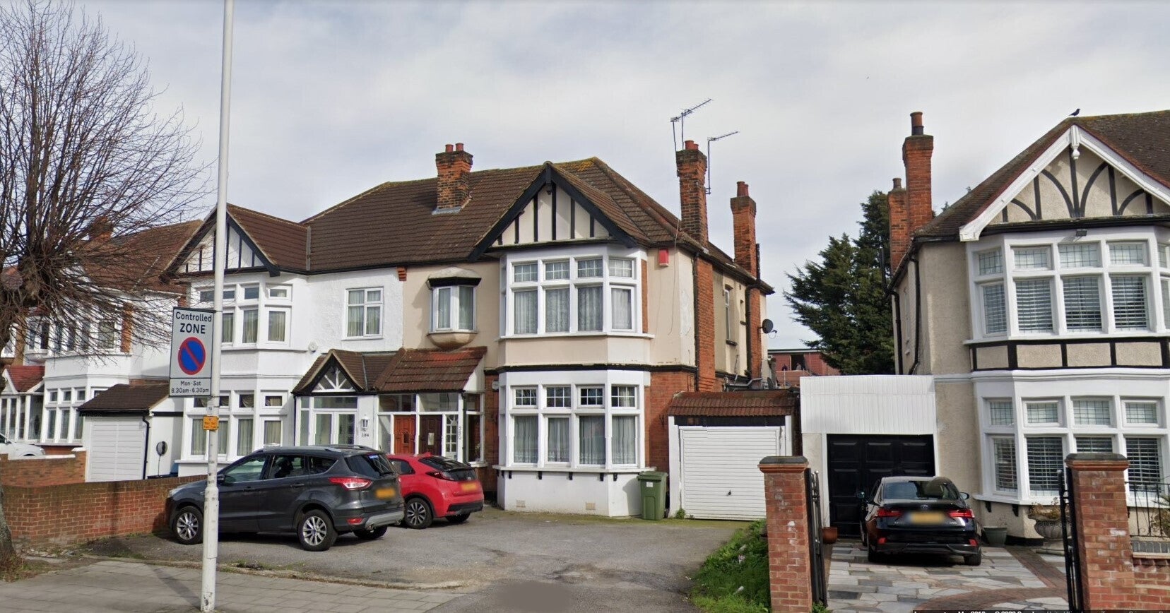 Flat Cranbrook Road in Greater London