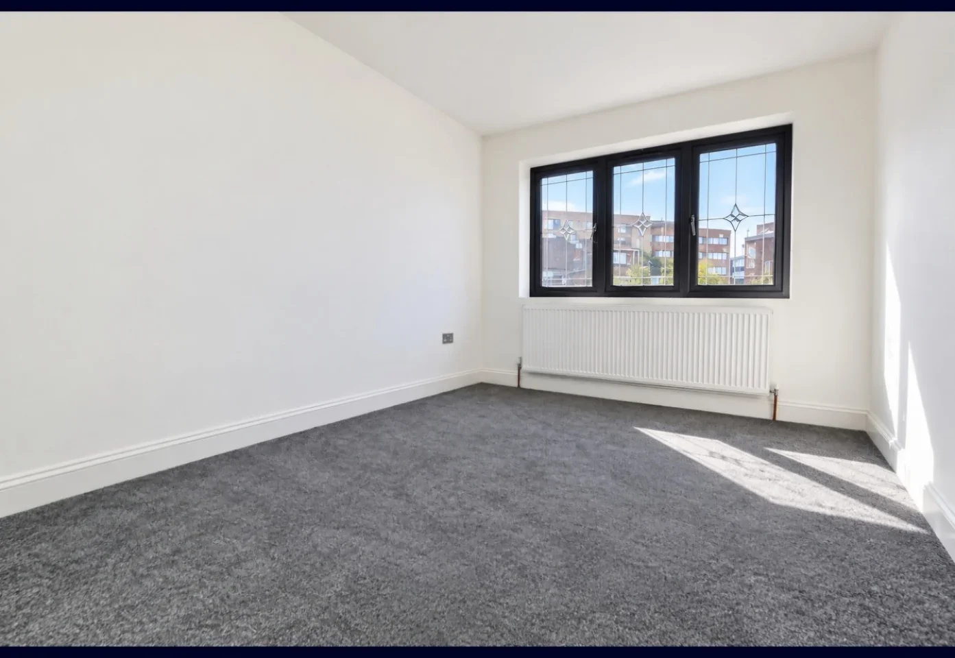 House Broomfield Road in Greater London