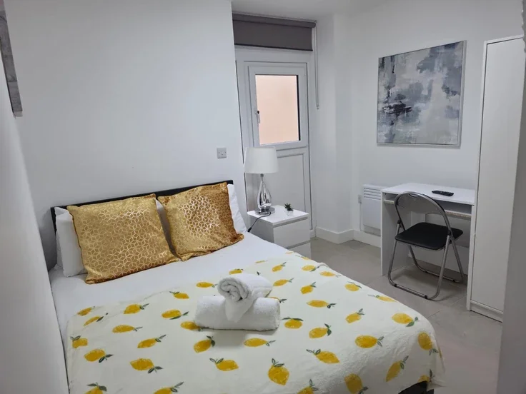 Flat Kincraig Street in Cardiff