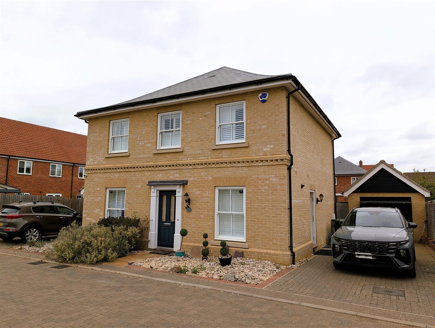 House Tayberry Close in Ely