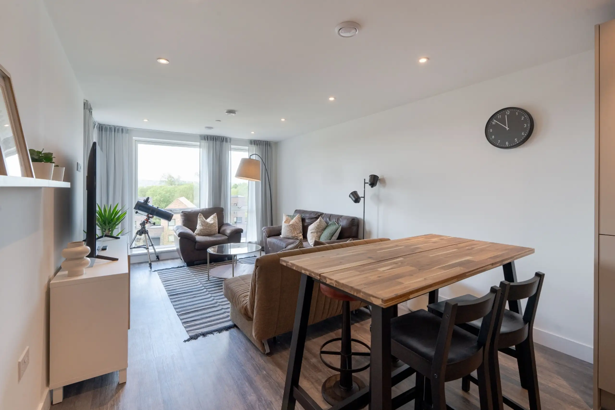 Flat Harcourt Way in Wantage