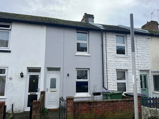 House Alexandra Street in Folkestone and Hythe District