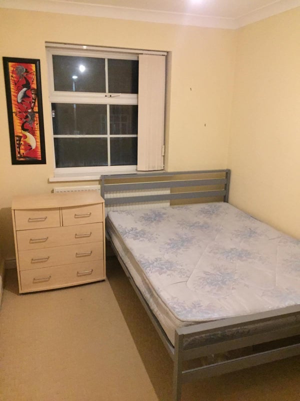 Room Rathbone Road in Sandwell