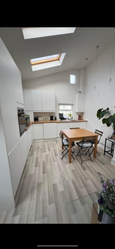 Room Penwith Road in Greater London