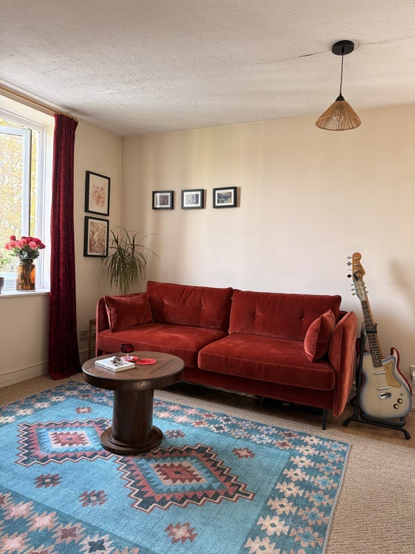 Flat Avonley Road in Greater London