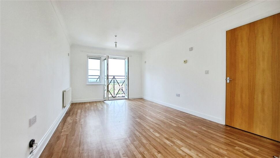 Flat Helmsman Rise in Hastings