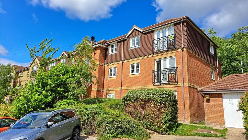 Flat Helmsman Rise in Hastings