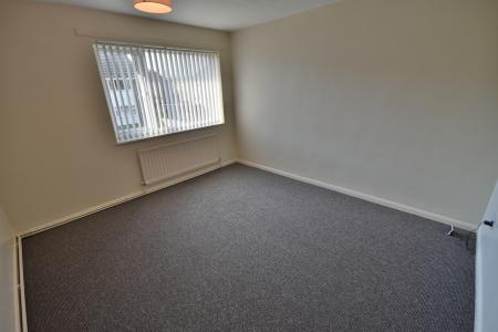 Flat Durham Court in Ellesmere Port