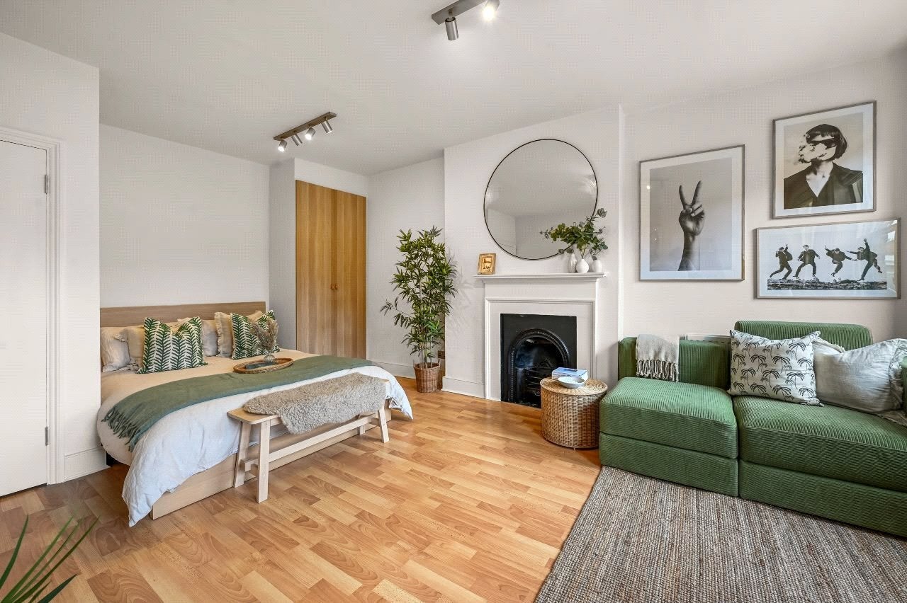 Flat Nottingham Place in City of Westminster