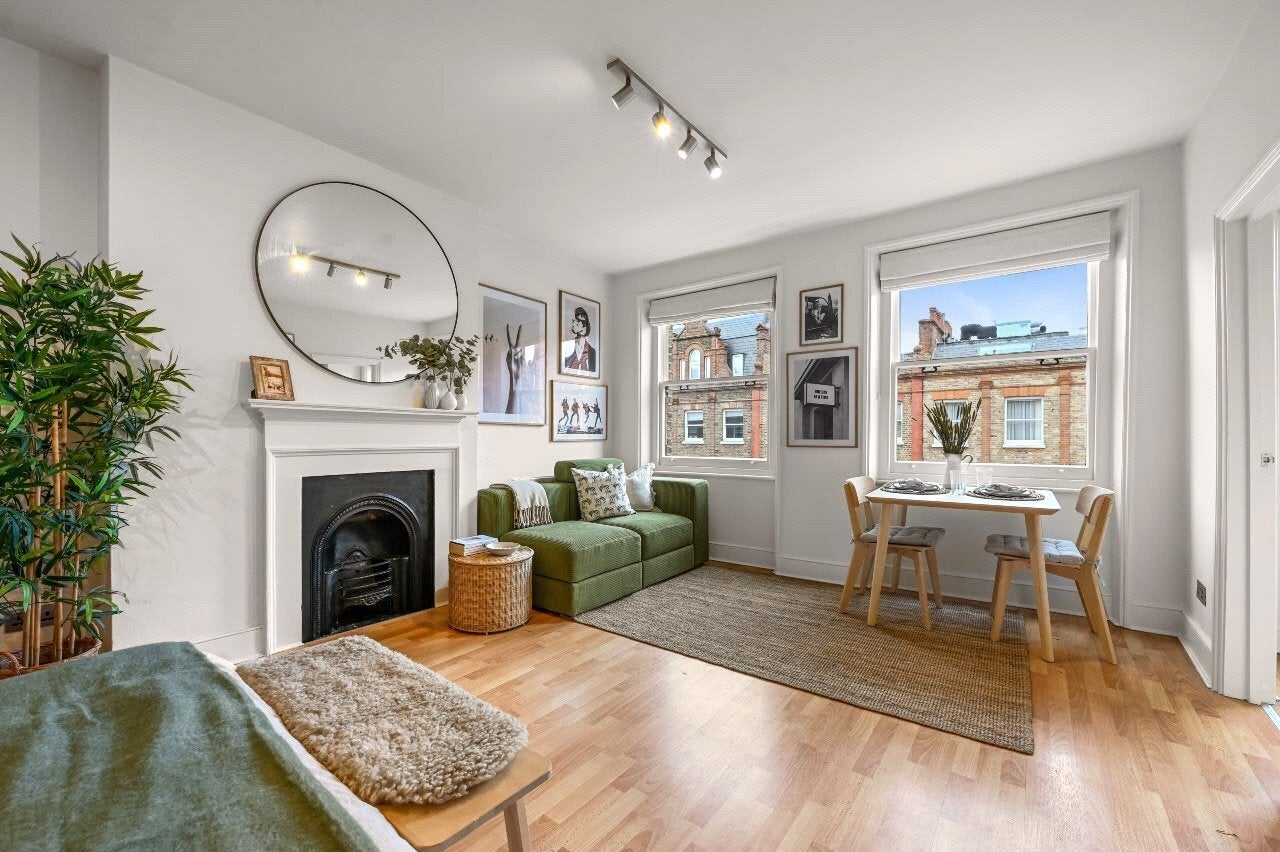 Flat Nottingham Place in City of Westminster