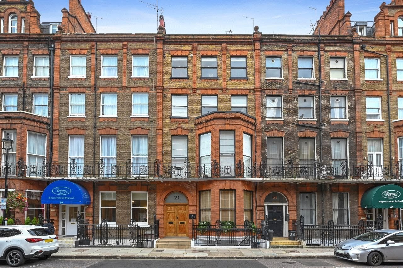 Flat Nottingham Place in City of Westminster