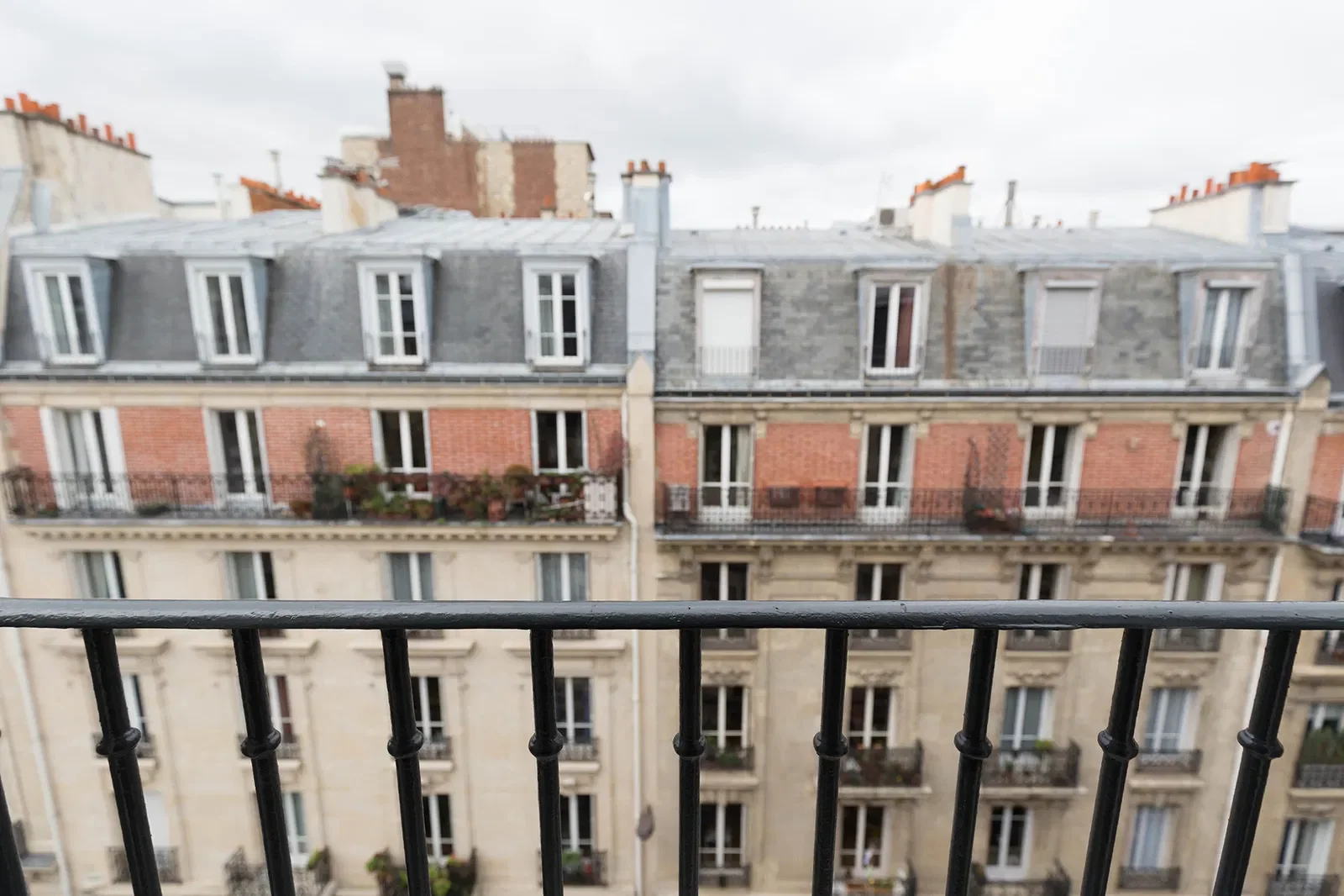 Flat Rue Germaine de Staël in Paris