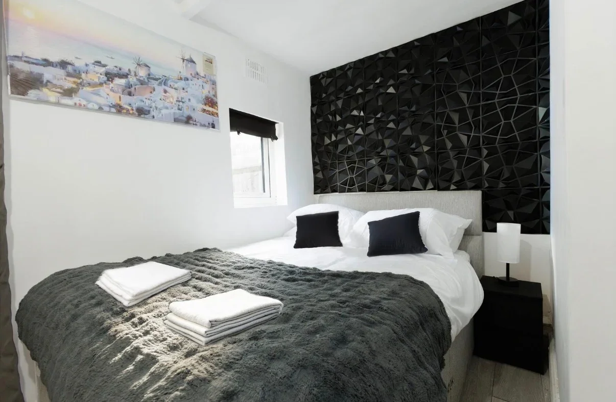 Flat Lewisham Way in Greater London