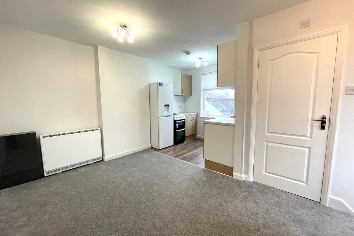 Flat Hatfield Road in St Albans