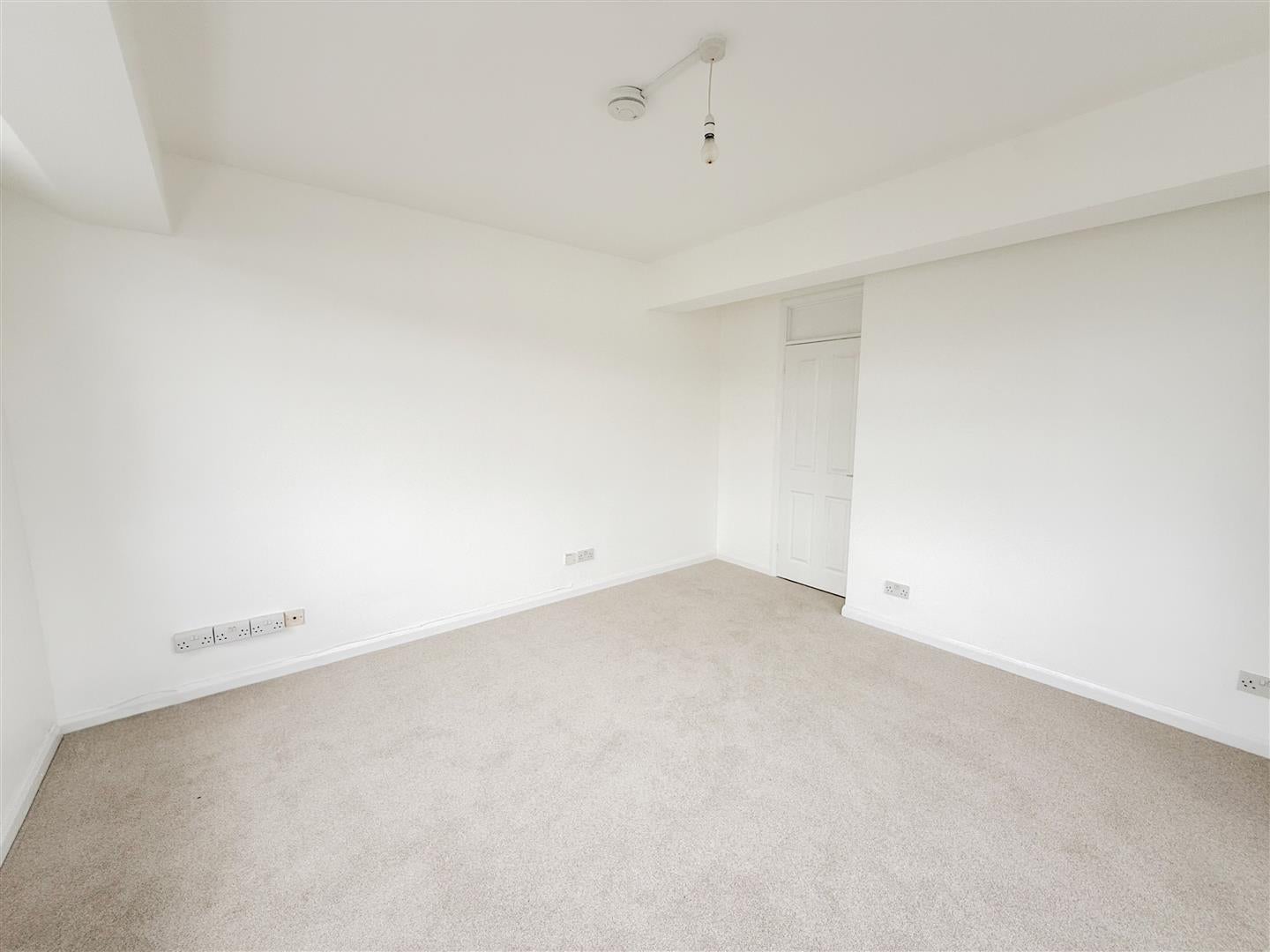 Flat Rotherfield Road in Wealden