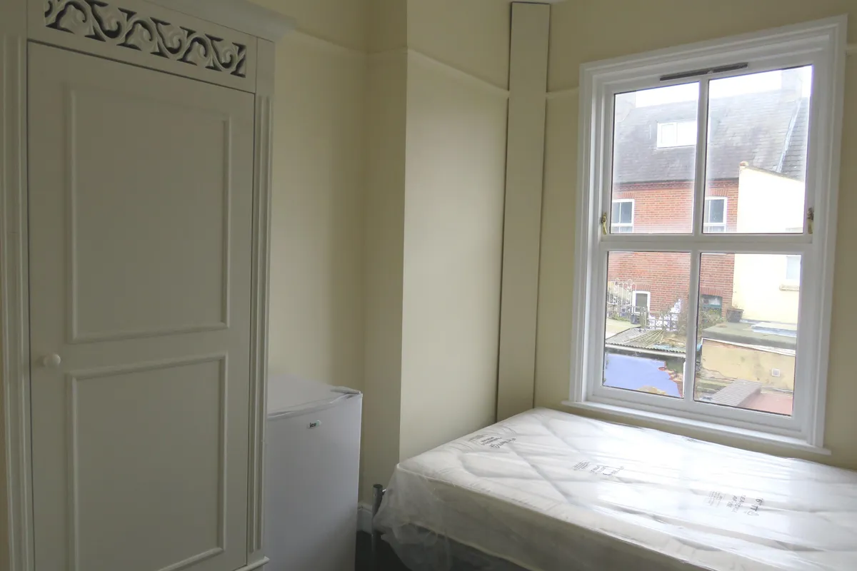 Room Clarence Road in Norwich