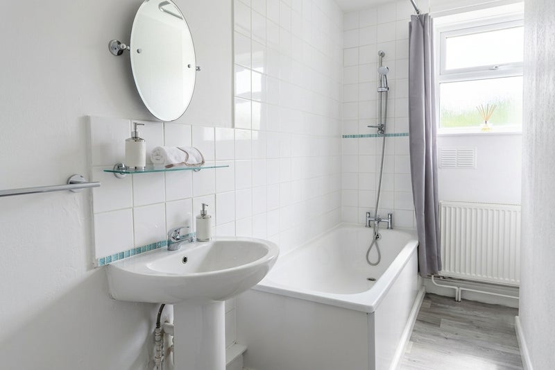 Room Portland Road in Greater London