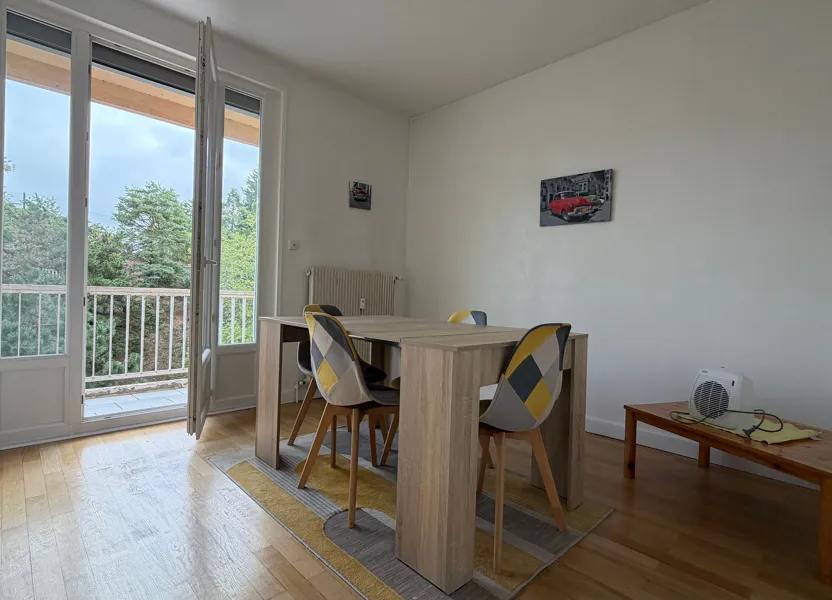 Appartement Rue Auguste Lumière à Caluire-et-Cuire