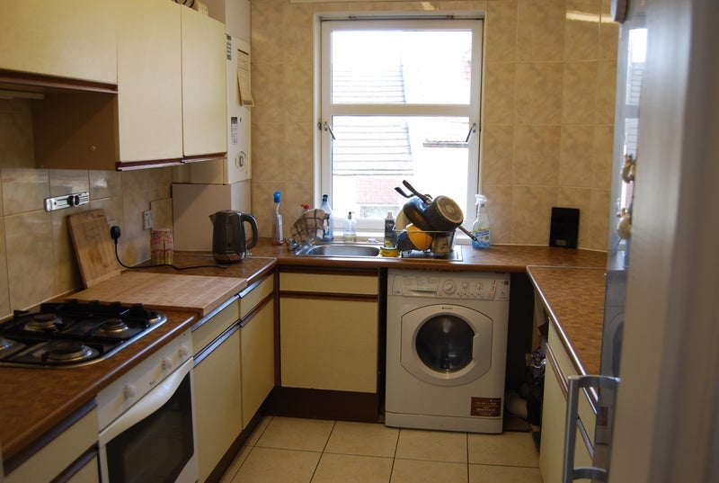 Flat Eastwood Avenue in Glasgow