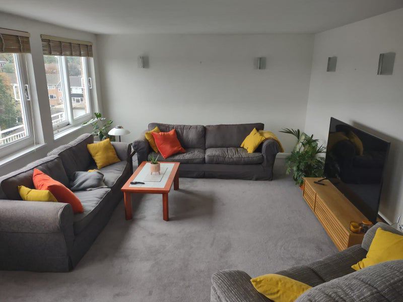 Flat Kersfield Road in Greater London
