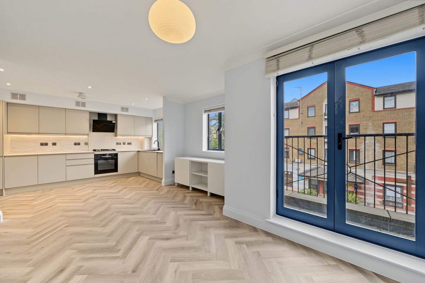 Flat Tollington Way in Greater London