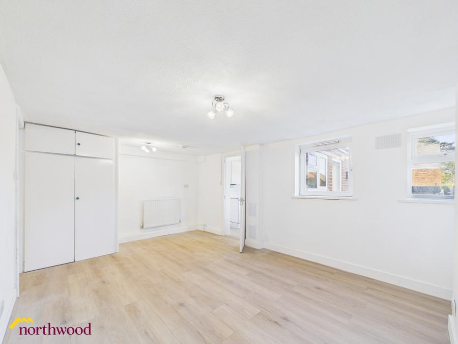 Flat Broughton Road in Cherwell District
