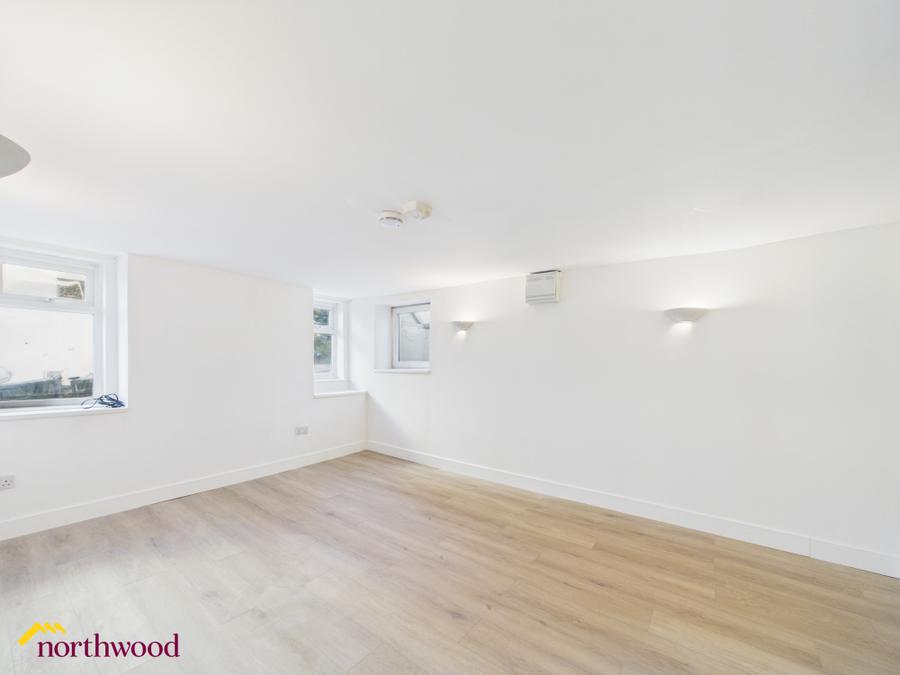Flat Broughton Road in Cherwell District
