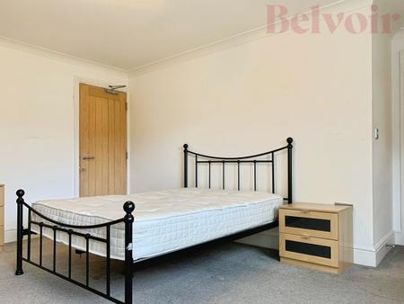 Room Windermere Close in Cambridge