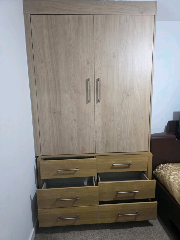 Room Milligan Drive in City of Edinburgh