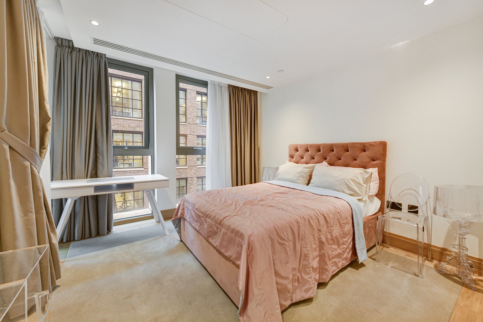 Flat John Islip Street in City of Westminster