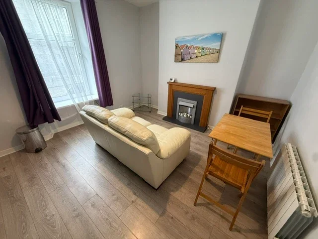 Flat Ashvale Place in Aberdeen City